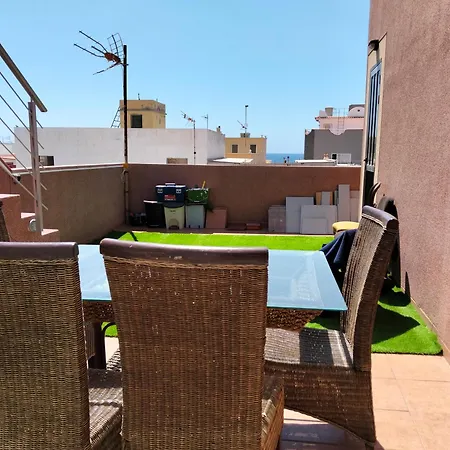 Sol Y Mar Apartment *
